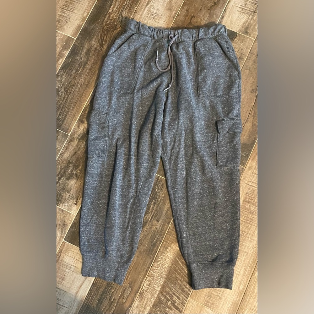 Victoria Secrets lounge pants - Picture 5 of 6